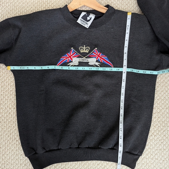 Buckingham London Embroidered Sweatshirt from England Women S/M British Royals - Picture 10 of 14